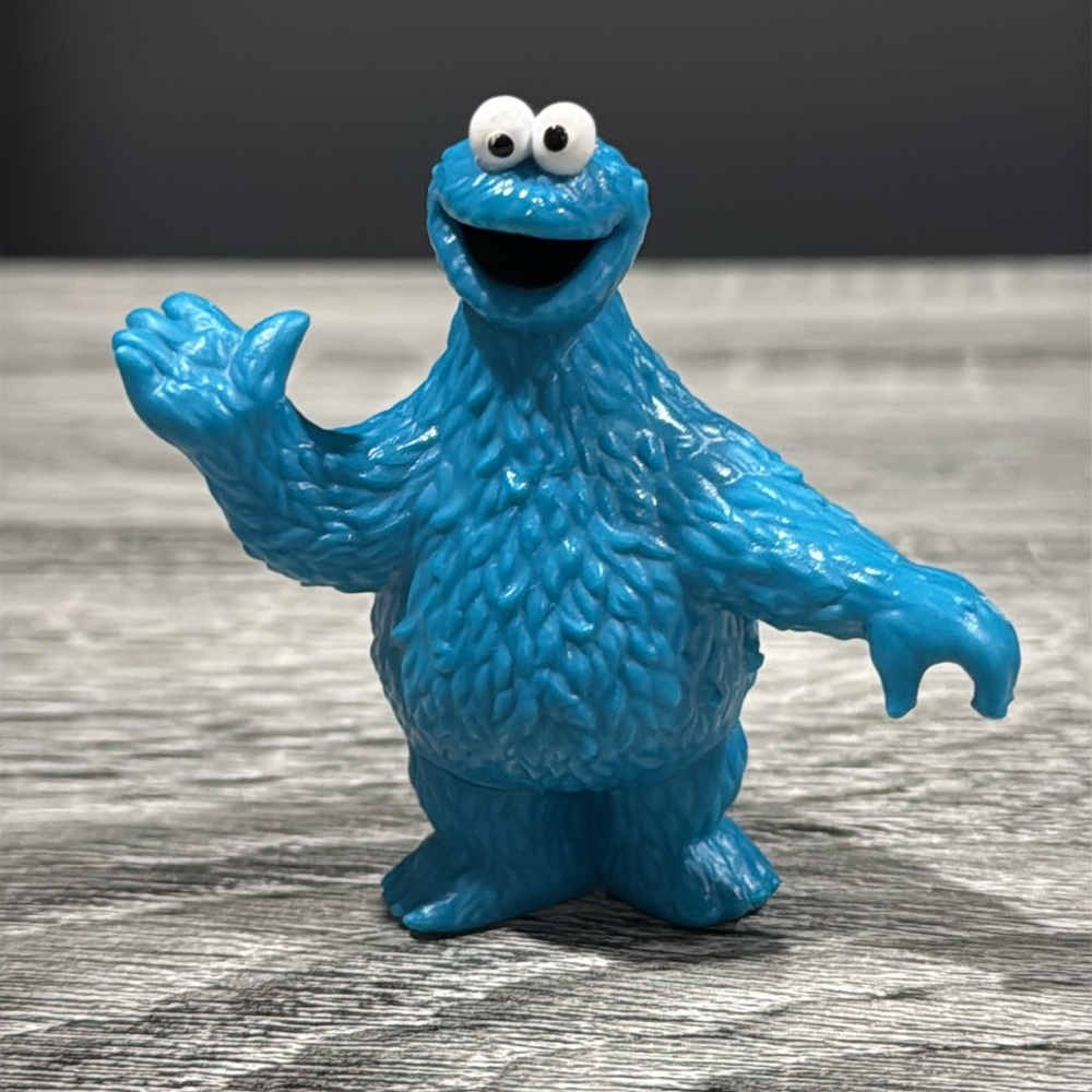 Sesame Street | Cookie Monster (2016) Toy Figure - 3” Collectible Figure